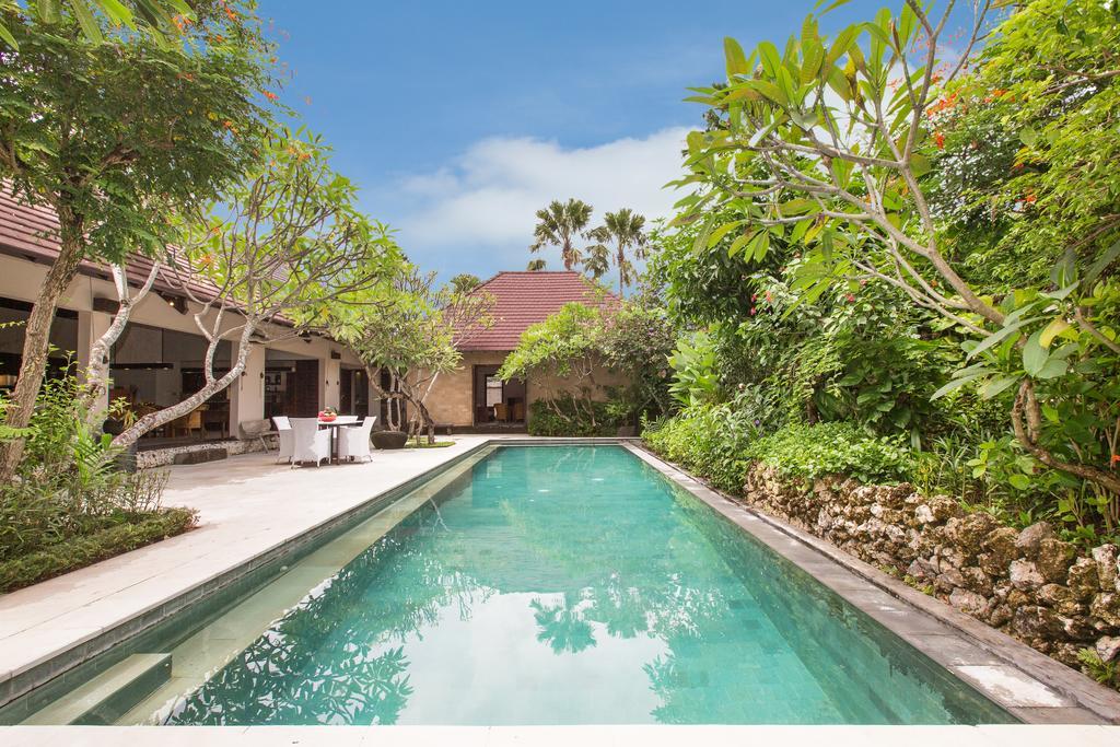 Villa Roku By Nagisa Bali เซมินยัค ภายนอก รูปภาพ